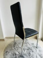 Silla de comedor en ecocuero negro con patas cromadas y respaldo alto - Imagen 2